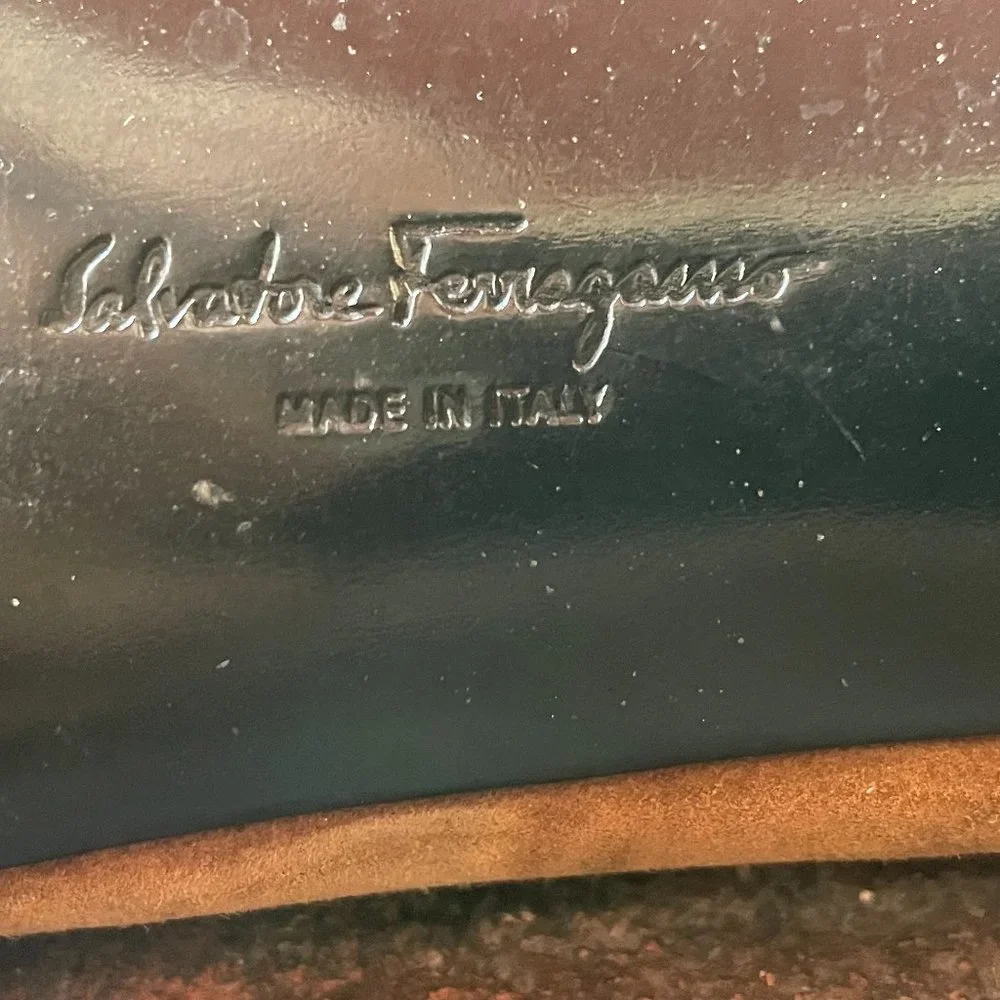 Salvador Ferragamo Suede Leather Women's Shoes. - Picture 6 of 9